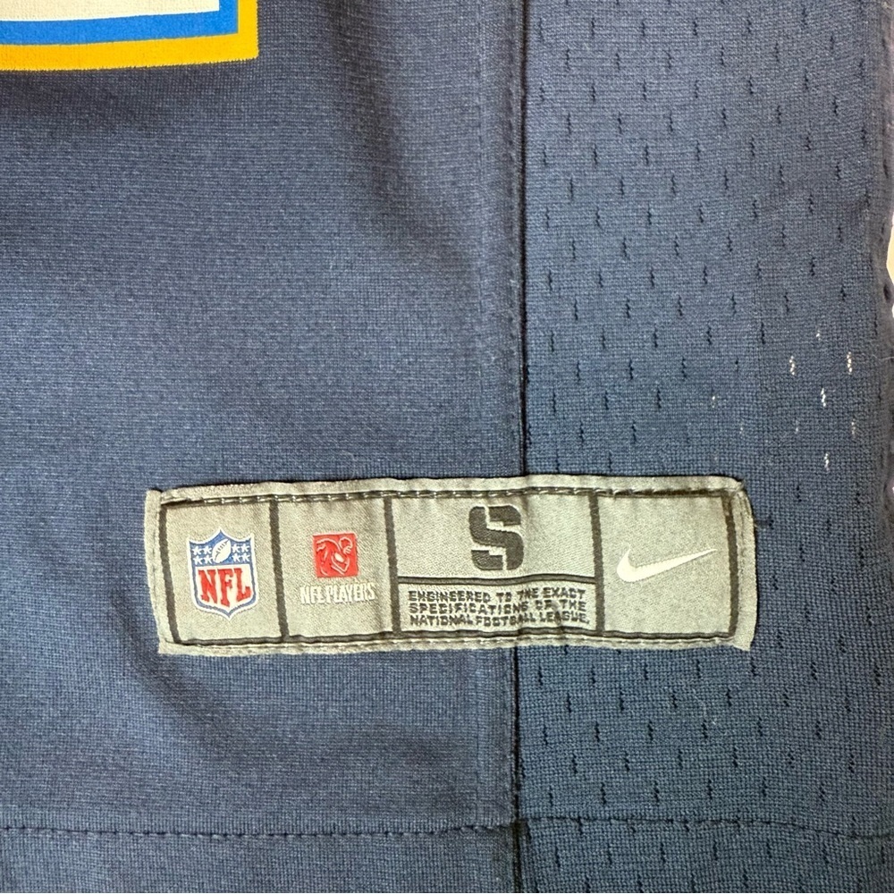 Nike NFL Youth Jersey - Eric Weddle #32 Chargers - Size Small - Picture 3 of 4